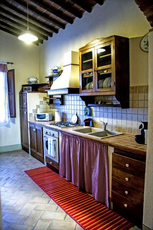 Agriturismo San Pierino Монтероні-д'Арбія Екстер'єр фото