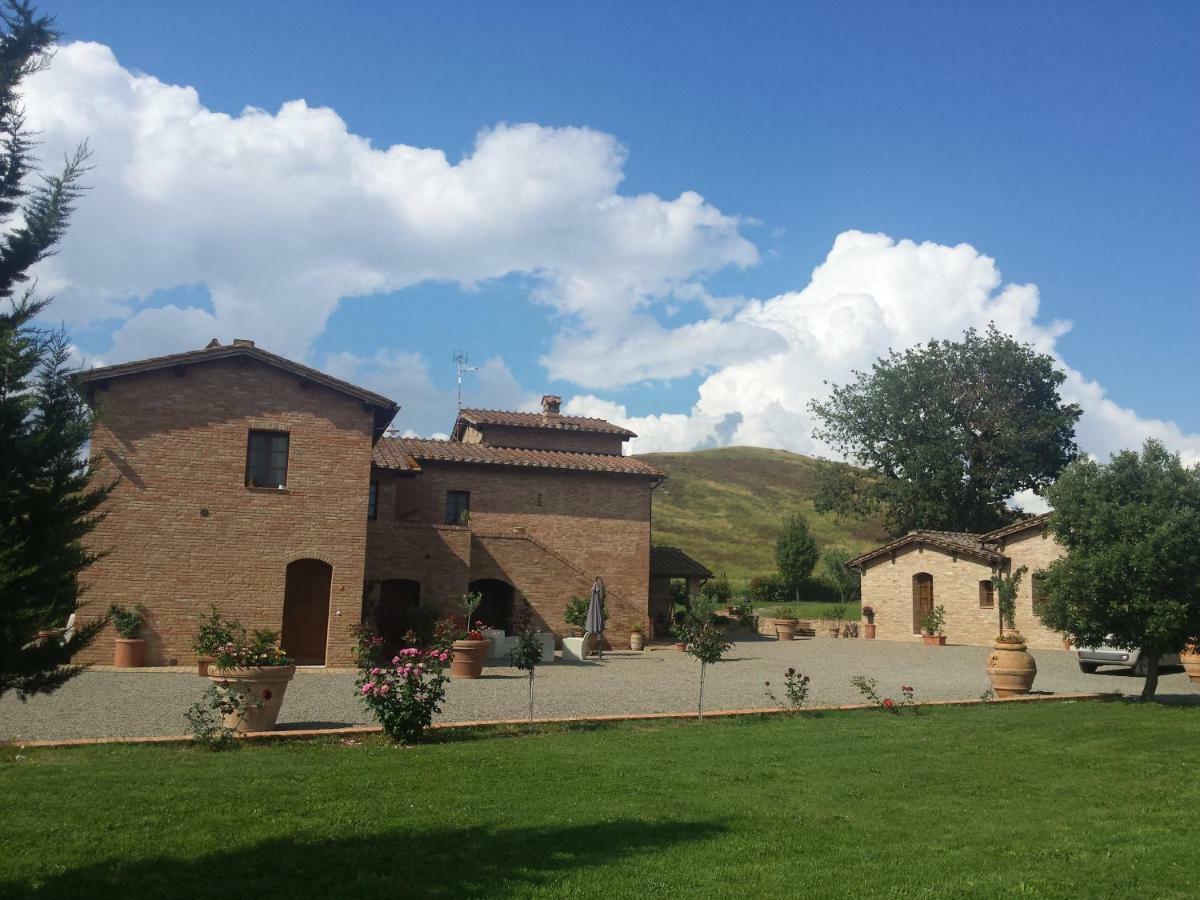 Agriturismo San Pierino Монтероні-д'Арбія Екстер'єр фото