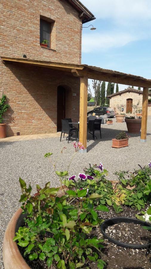 Agriturismo San Pierino Монтероні-д'Арбія Екстер'єр фото